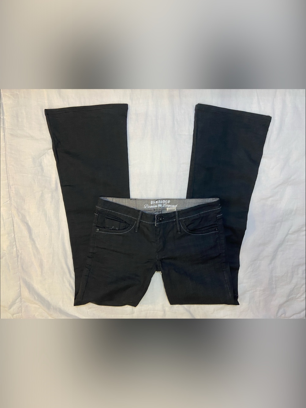 Iconic Y2K Flared Parasuco Black Jeans